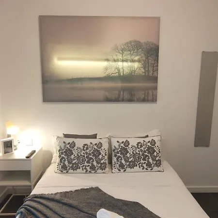 ゲストハウス Small And Cozy - G10 3*