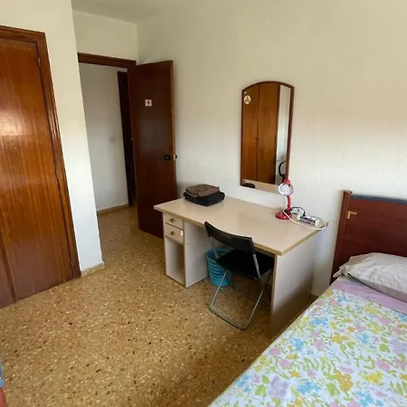 Flat Friend Group Or Family Near Center Blasco Ibanez Valência