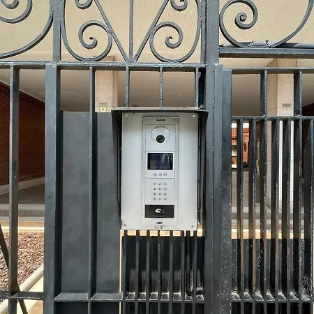 Flat Family Near Center And Jardin Turia Avenida Del Cid شقة فالنسيا