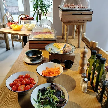 & Co. J. Botanico Boutique Valensiya