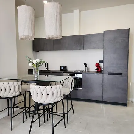 Md Pare Presentat Lejlighed Valencia