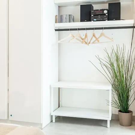 Apartup Arenas Апартаменты *