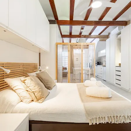 Apartup Arenas *