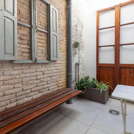 Apartup Arenas Apartment *