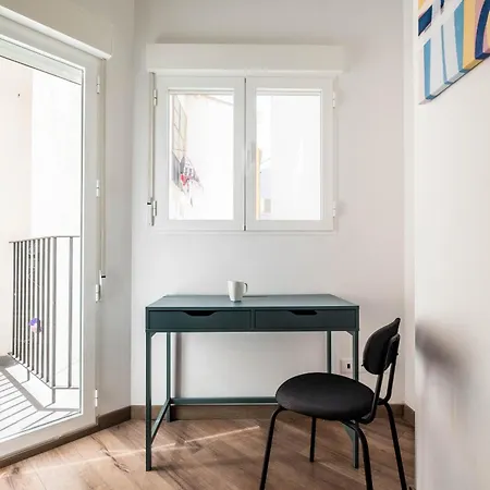 Well Lit And Creatively Designed *