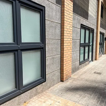 Carbonell 1 Lägenhetshotell