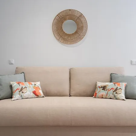 Beach Apartments Valencia Апартаменты *