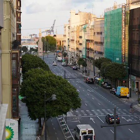 Suites Puerto Valencia By Bet Apartments מלון