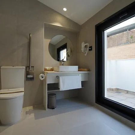 Suites Puerto Valencia By Bet Apartments *