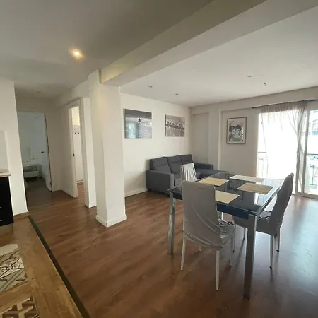 Tranvia Beach Malvarrosa Guest house