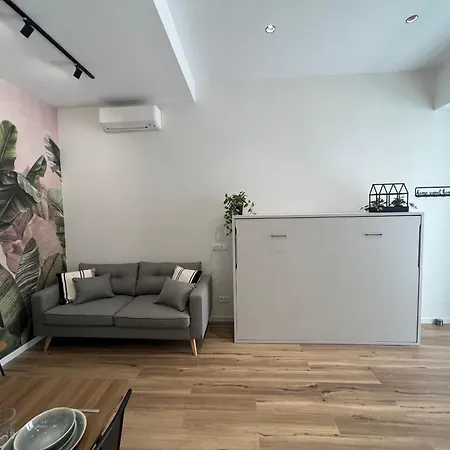 Beach Apartments Valencia Апартаменты *