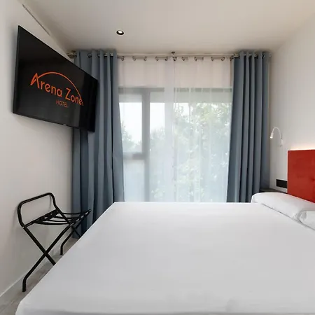 Az Hqtel Arena Valencia