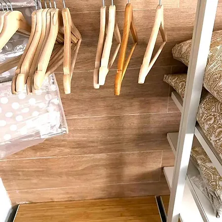 Esmeralda With Free Private Underground Parking דירה