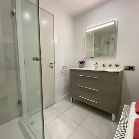 Apartment Executive Style Near Downtwon Valencia