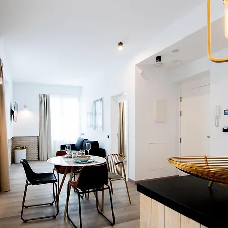 Myr Plaza Mercado & 4*