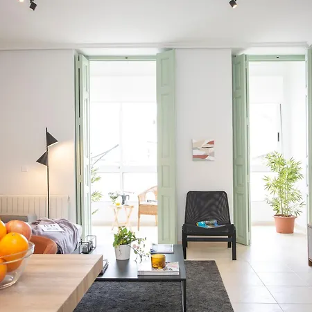 Apartment Singularstays Marti 13 *
