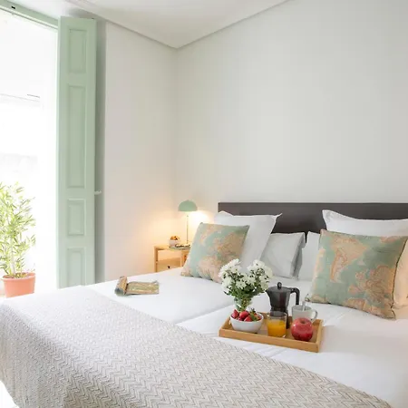 Singularstays Marti 13 *