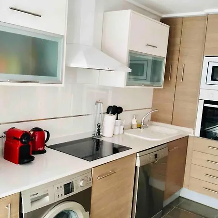 Great Close To Center *