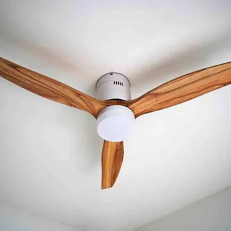 Chic Avec Terrasse, Lumineux Et Calme 2 Appartamento *