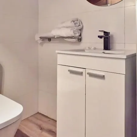 Sunny Cozy Penthouse With A Terrace At Plaza Del Carmen Daire Valensiya