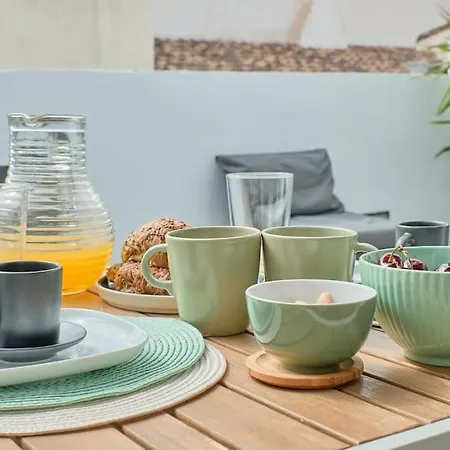 Sunny Cozy Penthouse With A Terrace At Plaza Del Carmen