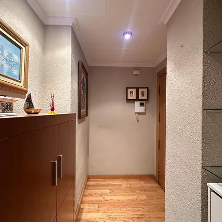 아파트 La Casa De Lili Acerca De Palacio De Musica