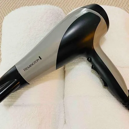 Chic Avec Terrasse, Lumineux Et Calme 1 Appartement *