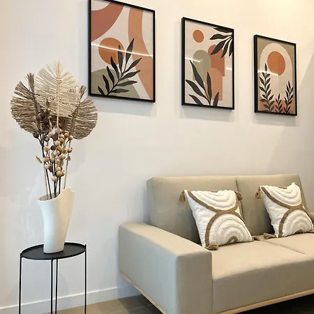 Estudios A Metros De Jardines Del Turia Apartment