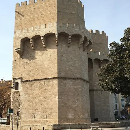 Апартаменты Torres De Serranos - Ttdssa Vlc