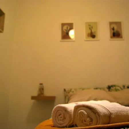 Centrica Homestay Valencia