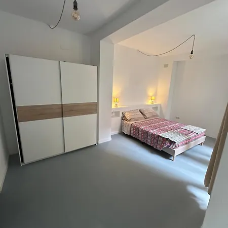 Apartament Bilocale Nuovo Walencja