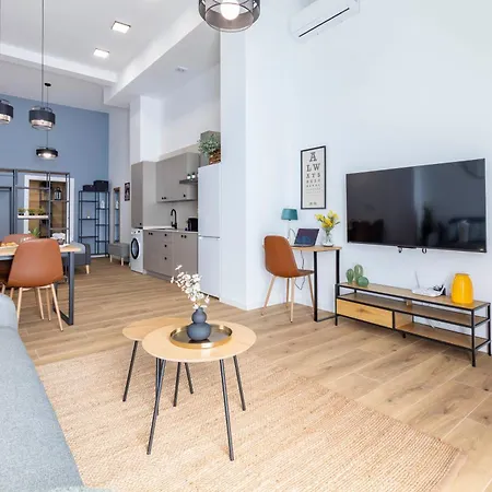 Travel Habitat Sant Isidre Apartment *