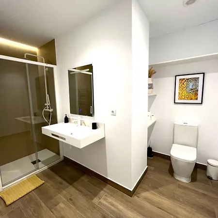 Apartamento De Diseno Junto A Palacio De Congresos