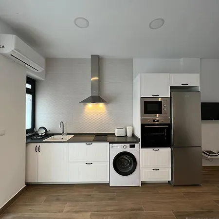 Apartamento De Diseno Junto A Palacio De Congresos *