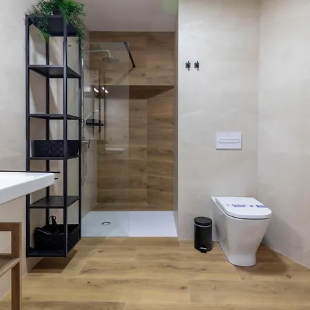 Travel Habitat Patraix Con Terracita * فالنسيا