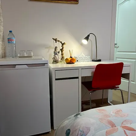 Mirador 2 Del Mercado - Con Bano Privado En El Centro De La Ciudad Vella Habitación en casa particular *