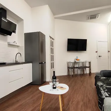 Reina * 瓦伦西亚