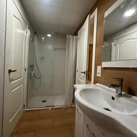 Проживание в семье Mirador 2 Del Mercado - Con Bano Privado En El Centro De La Ciudad Vella Валенсия