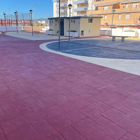 Excelente Atico Con Gran Terraza Y Barbacoa En Canet D'en Berenguer * Walencja