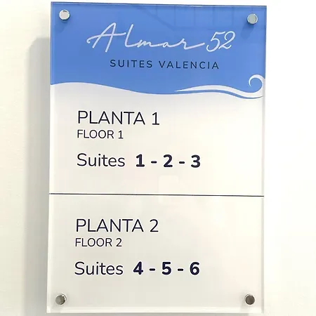 Almar 52 Apartman *