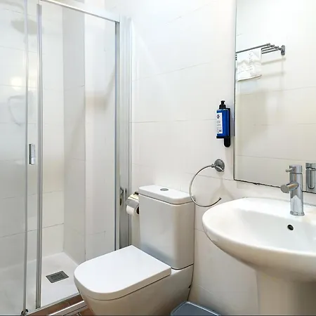 Flats Friends Nave *