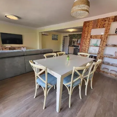 Playa Y Cultura En El Cabanyal Alquiler De Temporada Familiar Apartament *