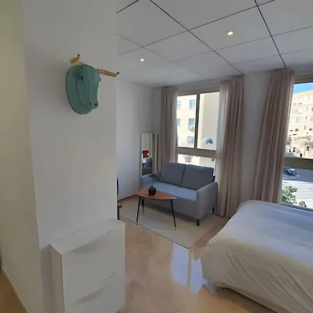 11 Nights * Valência