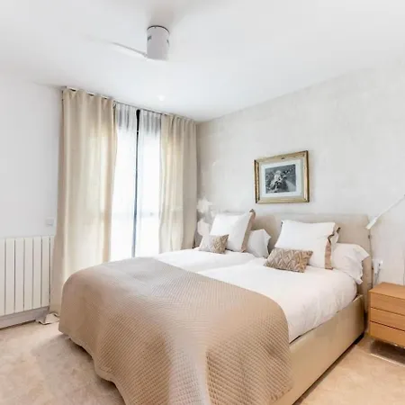 Unique Penthouse Vista Apartment *