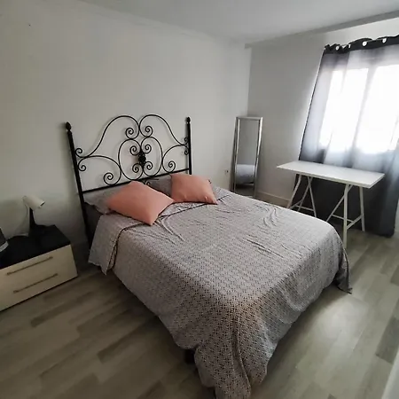 Cerca De La Playa 瓦伦西亚