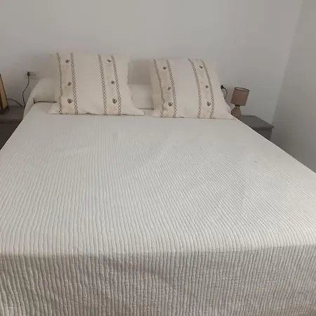 Apartamento Agradable Piso En El Cabanal Cerca De La Playa *