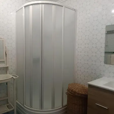 Apartamento Agradable Piso En El Cabanal Cerca De La Playa *