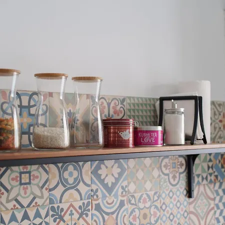 Recently Renovated Near The * Valencia