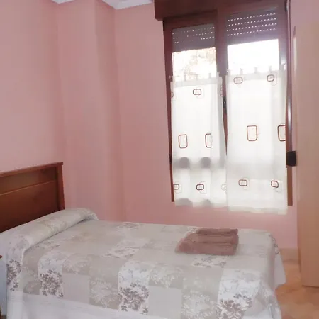 בית הארחה Abastos ולנסיה