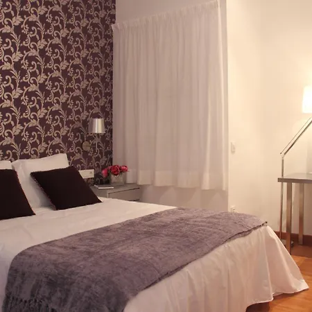 Bed & Breakfast 7 Moons B&B